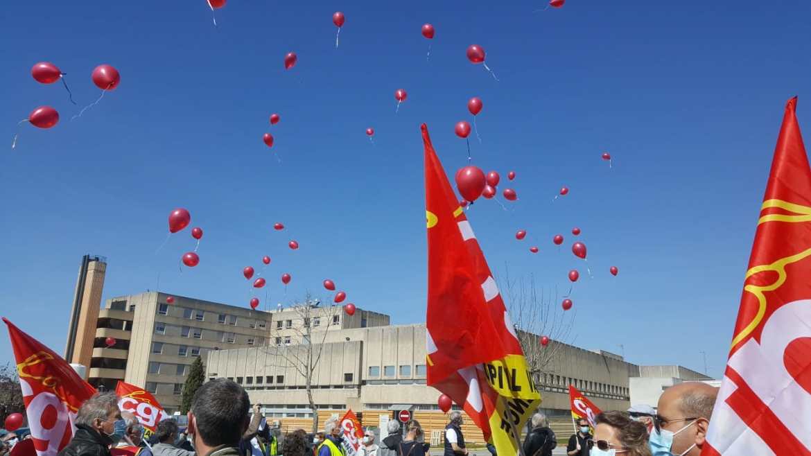 133 Ballons = 133 licenciements annoncés par les HDN Romans-St Vallier - Manifestation 29/03/2021